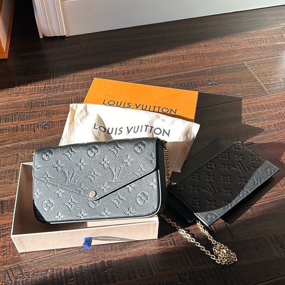 BNIB Louis Vuitton Felice Pouchette - Picture 1 of 8